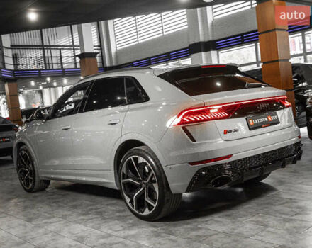 Ауді RS Q8 2023 у Одесі на Automoto.ua Сірий Ауді RS Q8, об'ємом двигуна 4 л та пробігом 15 тис. км за 118500 $, фото 15 на Automoto.ua