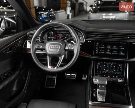 Ауді RS Q8 2023 у Одесі на Automoto.ua Сірий Ауді RS Q8, об'ємом двигуна 4 л та пробігом 15 тис. км за 118500 $, фото 42 на Automoto.ua