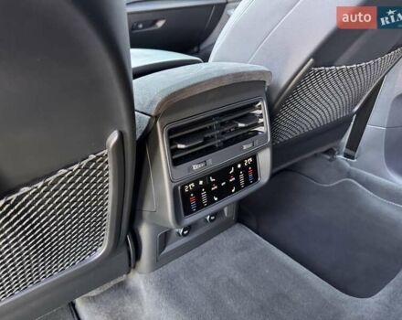 Серый Ауди RS Q8, объемом двигателя 4 л и пробегом 27 тыс. км за 126900 $, фото 13 на Automoto.ua