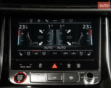 Ауді RS Q8 2023 у Одесі на Automoto.ua Сірий Ауді RS Q8, об'ємом двигуна 4 л та пробігом 15 тис. км за 118500 $, фото 56 на Automoto.ua