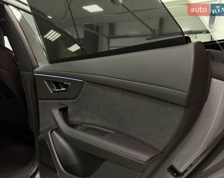 Сірий Ауді RS Q8, об'ємом двигуна 4 л та пробігом 1 тис. км за 139500 $, фото 64 на Automoto.ua