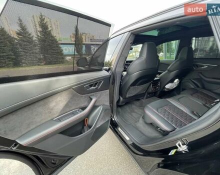 Серый Ауди RS Q8, объемом двигателя 4 л и пробегом 27 тыс. км за 128900 $, фото 87 на Automoto.ua