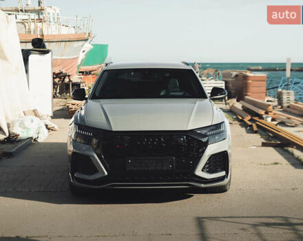 Серый Ауди RS Q8, объемом двигателя 4 л и пробегом 27 тыс. км за 125000 $, фото 1 на Automoto.ua
