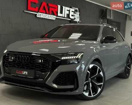 Сірий Ауді RS Q8, об'ємом двигуна 4 л та пробігом 1 тис. км за 139500 $, фото 2 на Automoto.ua