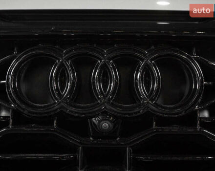 Сірий Ауді RS Q8, об'ємом двигуна 4 л та пробігом 15 тис. км за 122000 $, фото 40 на Automoto.ua