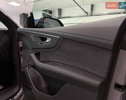 Сірий Ауді RS Q8, об'ємом двигуна 4 л та пробігом 1 тис. км за 139500 $, фото 66 на Automoto.ua