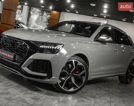 Ауді RS Q8 2023 у Одесі на Automoto.ua Сірий Ауді RS Q8, об'ємом двигуна 4 л та пробігом 15 тис. км за 118500 $, фото 11 на Automoto.ua