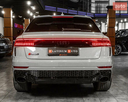 Ауді RS Q8 2023 у Одесі на Automoto.ua Сірий Ауді RS Q8, об'ємом двигуна 4 л та пробігом 15 тис. км за 118500 $, фото 22 на Automoto.ua