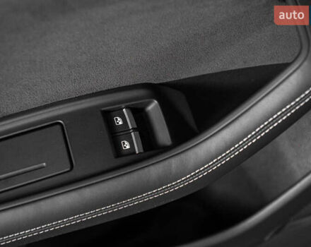 Ауді RS Q8 2023 у Одесі на Automoto.ua Сірий Ауді RS Q8, об'ємом двигуна 4 л та пробігом 15 тис. км за 118500 $, фото 93 на Automoto.ua