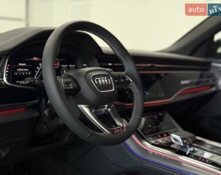 Сірий Ауді RS Q8, об'ємом двигуна 4 л та пробігом 1 тис. км за 139500 $, фото 33 на Automoto.ua