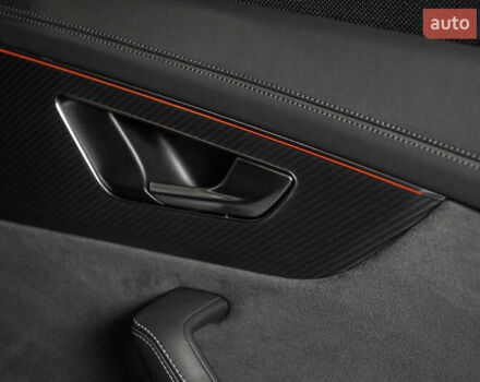 Сірий Ауді RS Q8, об'ємом двигуна 4 л та пробігом 15 тис. км за 122000 $, фото 92 на Automoto.ua