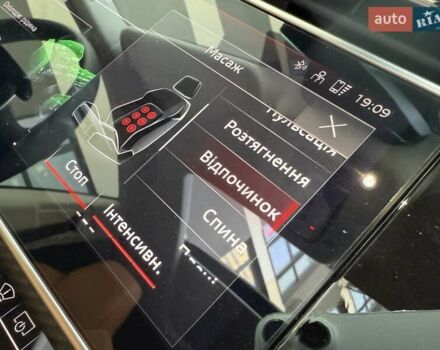 Серый Ауди RS Q8, объемом двигателя 4 л и пробегом 6 тыс. км за 139999 $, фото 12 на Automoto.ua
