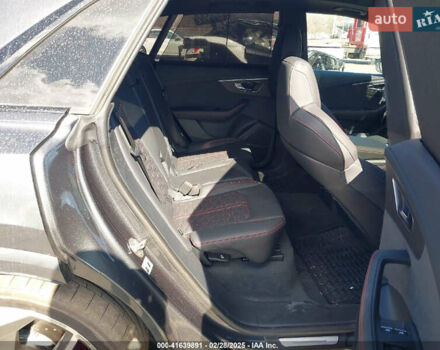 Серый Ауди RS Q8, объемом двигателя 4 л и пробегом 2 тыс. км за 65000 $, фото 9 на Automoto.ua