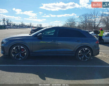 Серый Ауди RS Q8, объемом двигателя 4 л и пробегом 2 тыс. км за 65000 $, фото 2 на Automoto.ua