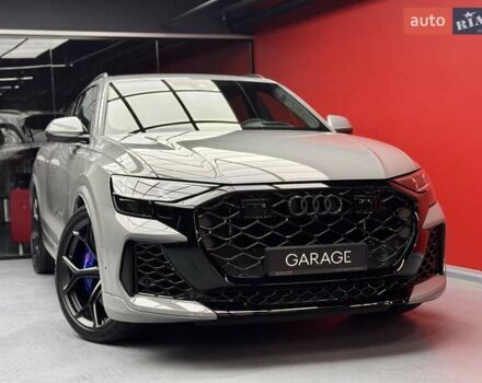 Сірий Ауді RS Q8, об'ємом двигуна 4 л та пробігом 1 тис. км за 179900 $, фото 12 на Automoto.ua