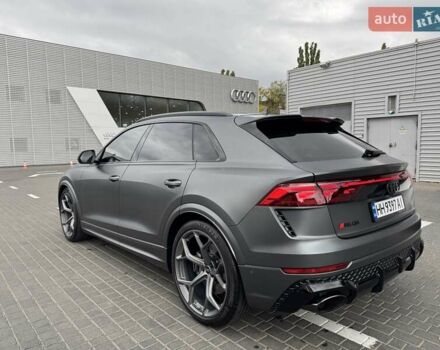 Серый Ауди RS Q8, объемом двигателя 4 л и пробегом 1 тыс. км за 164127 $, фото 7 на Automoto.ua