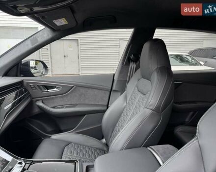 Серый Ауди RS Q8, объемом двигателя 4 л и пробегом 1 тыс. км за 164127 $, фото 10 на Automoto.ua