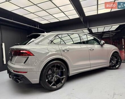 Сірий Ауді RS Q8, об'ємом двигуна 4 л та пробігом 1 тис. км за 179900 $, фото 19 на Automoto.ua