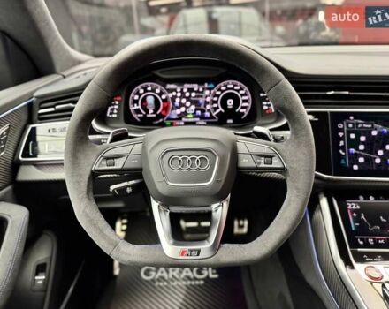Серый Ауди RS Q8, объемом двигателя 4 л и пробегом 1 тыс. км за 185900 $, фото 38 на Automoto.ua
