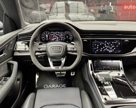 Сірий Ауді RS Q8, об'ємом двигуна 4 л та пробігом 1 тис. км за 179900 $, фото 43 на Automoto.ua