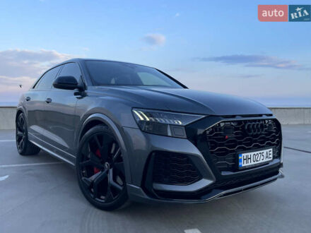 Ауди RS Q8 2020 в Одессе на Automoto.ua Серый Ауди RS Q8, объемом двигателя 4 л и пробегом 94 тыс. км за 83900 $, фото 1 на Automoto.ua
