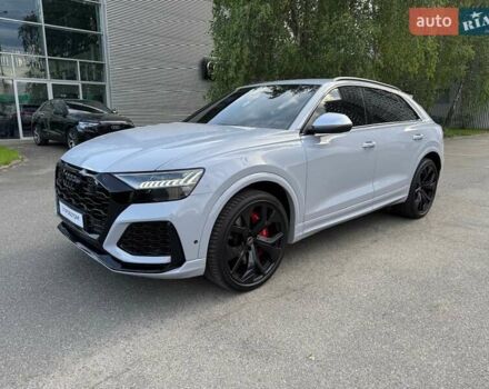 Серый Ауди RS Q8, объемом двигателя 4 л и пробегом 43 тыс. км за 104500 $, фото 1 на Automoto.ua
