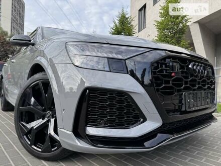 Сірий Ауді RS Q8, об'ємом двигуна 4 л та пробігом 49 тис. км за 119222 $, фото 1 на Automoto.ua