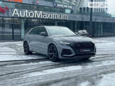 Ауди RS Q8 2023 в Киеве на Automoto.ua Серый Ауди RS Q8, объемом двигателя 4 л и пробегом 23 тыс. км за 129000 $, фото 1 на Automoto.ua