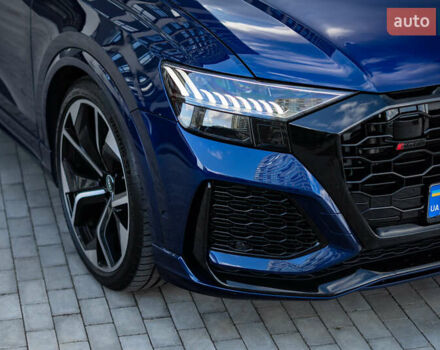 Синій Ауді RS Q8, об'ємом двигуна 4 л та пробігом 75 тис. км за 93000 $, фото 5 на Automoto.ua