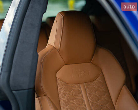 Синій Ауді RS Q8, об'ємом двигуна 4 л та пробігом 75 тис. км за 93000 $, фото 25 на Automoto.ua