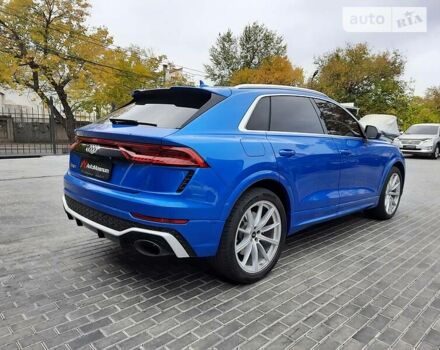 Синий Ауди RS Q8, объемом двигателя 4 л и пробегом 22 тыс. км за 119900 $, фото 3 на Automoto.ua