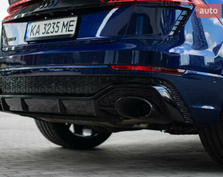 Синій Ауді RS Q8, об'ємом двигуна 4 л та пробігом 75 тис. км за 93000 $, фото 16 на Automoto.ua