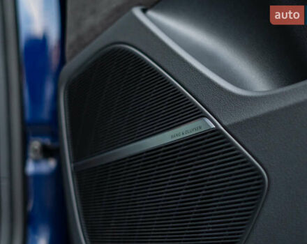 Синій Ауді RS Q8, об'ємом двигуна 4 л та пробігом 75 тис. км за 93000 $, фото 38 на Automoto.ua