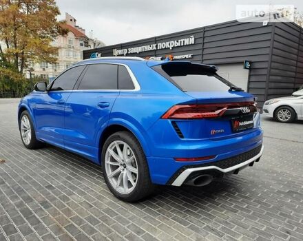 Синий Ауди RS Q8, объемом двигателя 4 л и пробегом 22 тыс. км за 119900 $, фото 5 на Automoto.ua