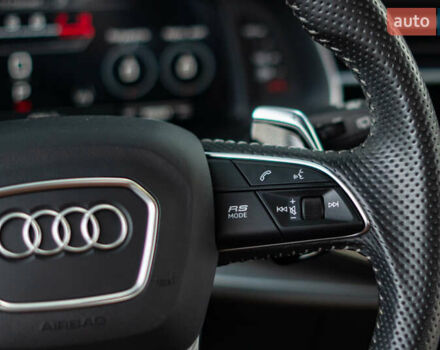 Синій Ауді RS Q8, об'ємом двигуна 4 л та пробігом 75 тис. км за 93000 $, фото 31 на Automoto.ua