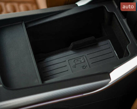 Синій Ауді RS Q8, об'ємом двигуна 4 л та пробігом 75 тис. км за 93000 $, фото 37 на Automoto.ua