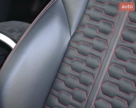 Синій Ауді RS Q8, об'ємом двигуна 4 л та пробігом 139 тис. км за 87000 $, фото 7 на Automoto.ua