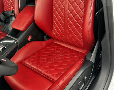 Белый Ауди S5 Sportback, объемом двигателя 3 л и пробегом 127 тыс. км за 29900 $, фото 4 на Automoto.ua