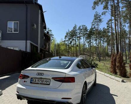 Белый Ауди S5 Sportback, объемом двигателя 3 л и пробегом 81 тыс. км за 41999 $, фото 2 на Automoto.ua