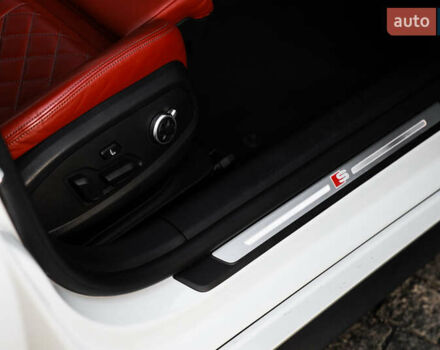 Білий Ауді S5 Sportback, об'ємом двигуна 3 л та пробігом 139 тис. км за 32000 $, фото 46 на Automoto.ua