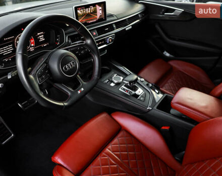 Білий Ауді S5 Sportback, об'ємом двигуна 3 л та пробігом 139 тис. км за 32000 $, фото 29 на Automoto.ua