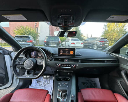Белый Ауди S5 Sportback, объемом двигателя 3 л и пробегом 120 тыс. км за 33900 $, фото 15 на Automoto.ua