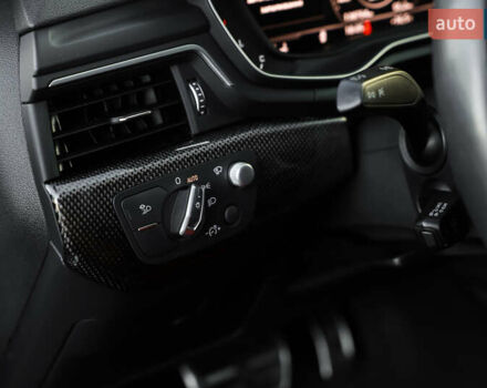 Білий Ауді S5 Sportback, об'ємом двигуна 3 л та пробігом 139 тис. км за 32000 $, фото 44 на Automoto.ua