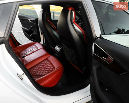 Білий Ауді S5 Sportback, об'ємом двигуна 3 л та пробігом 139 тис. км за 32000 $, фото 47 на Automoto.ua