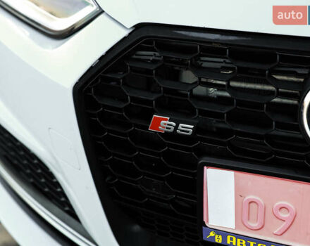 Білий Ауді S5 Sportback, об'ємом двигуна 3 л та пробігом 139 тис. км за 32000 $, фото 19 на Automoto.ua