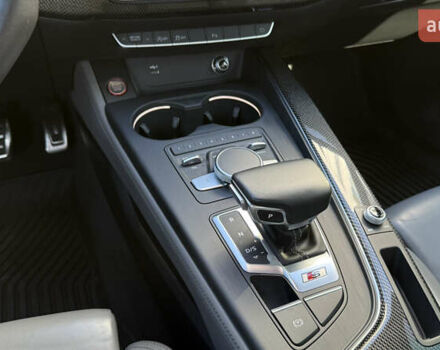 Белый Ауди S5 Sportback, объемом двигателя 3 л и пробегом 98 тыс. км за 32000 $, фото 20 на Automoto.ua