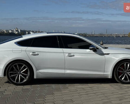 Белый Ауди S5 Sportback, объемом двигателя 3 л и пробегом 98 тыс. км за 32000 $, фото 10 на Automoto.ua
