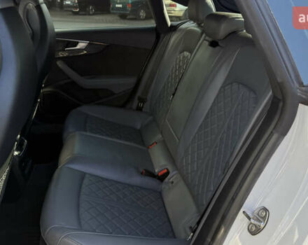 Белый Ауди S5 Sportback, объемом двигателя 3 л и пробегом 98 тыс. км за 32000 $, фото 17 на Automoto.ua