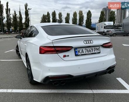 Белый Ауди S5 Sportback, объемом двигателя 3 л и пробегом 9 тыс. км за 62990 $, фото 6 на Automoto.ua