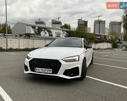 Белый Ауди S5 Sportback, объемом двигателя 3 л и пробегом 9 тыс. км за 62990 $, фото 1 на Automoto.ua
